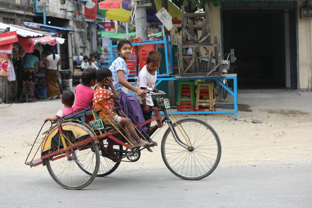 Seitenwagen, Mandalay, MY
