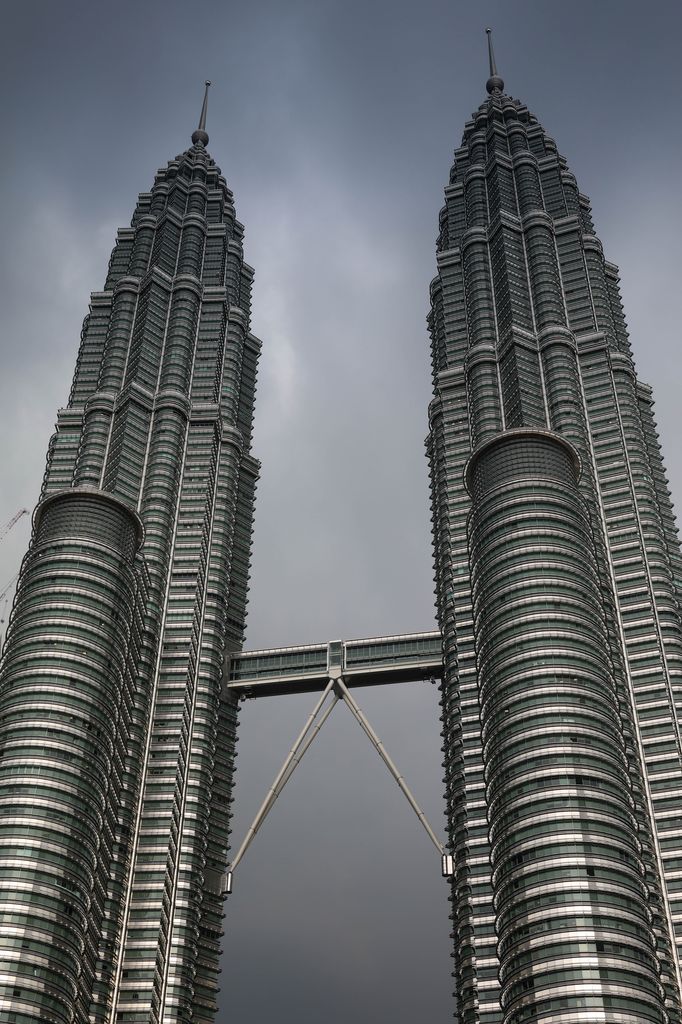 Petronas Towers Kuala Lumpur MY